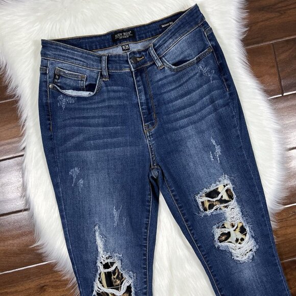 Judy Blue Women's Size 9 / 29 Leopard Patch Skinny Fit Denim Jeans‎ - Picture 2 of 10